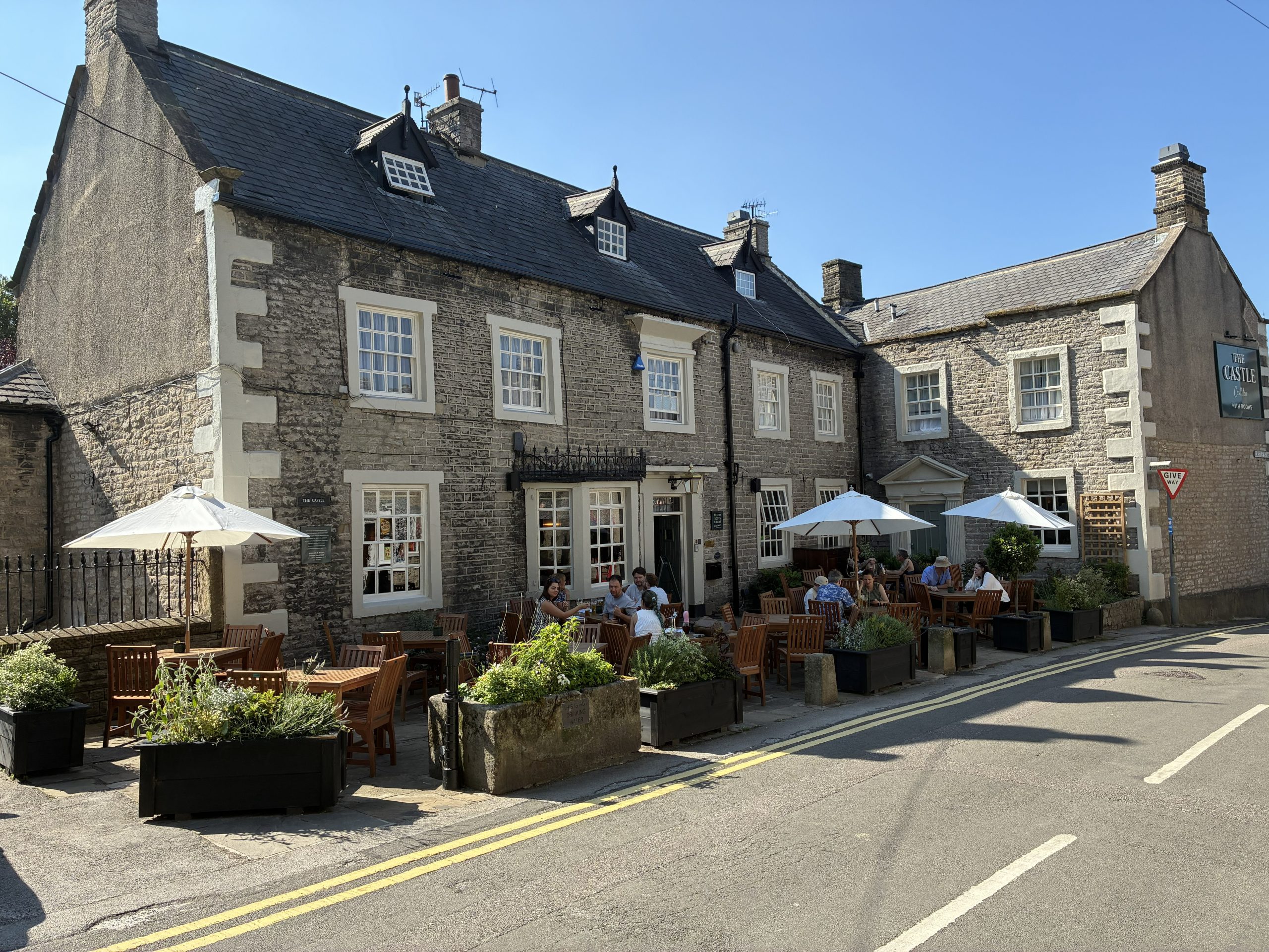 The Castle Hotel in Castleton, Peak District
